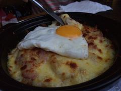 Geneva-Geneva日内瓦餐厅(西郊宝成花苑店)