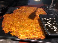 泡菜饼-肉甲韩国木炭烤肉(新壹街1店)