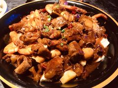 -胖哥俩肉蟹煲(长沙高铁吾悦广场店)