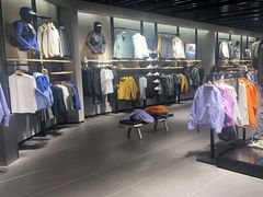 -凯乐石KAILAS(万国奥特莱斯店)
