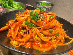 -蚂蚁洞·烤肉大营地(上海静安大悦城店)