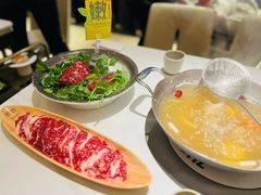 -左庭右院鲜牛肉火锅(金山万达店)