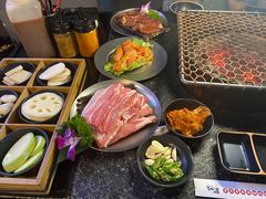 -松渡·鲜肉泥炉烤肉(时代天街店)