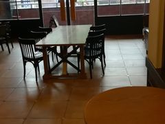 -星巴克(武汉欧利新天地店)