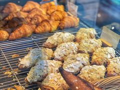-麦田工坊(月湖店)