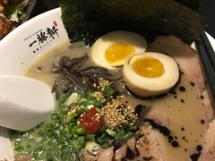 -一豚轩·烧鸟·豚骨拉面(五四路店)