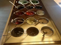 自助调料区-温禾牛·和牛寿喜烧自助火锅(恒基名人店)