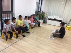 -猴有戏教育戏剧·音乐剧·主持口才·演讲朗诵辩论(环球港华师大校区)