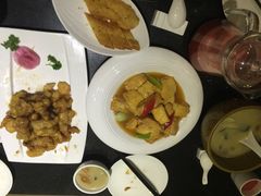 闫府私房菜(恒隆广场店)-闫府私房菜·百年鲁菜(恒隆店)