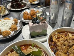 -W COLLECTIVE  DESSERT SHOP