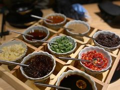 九宫格蘸料-锦和牛·炭火烧肉(ICC太和里店)