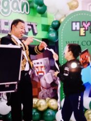 -孩提·一站式宝宝宴布置·儿童生日派对策划·小丑表演(北京店)