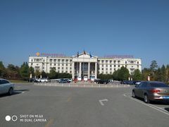 -中家鑫园温泉酒店鑫悦汤泉