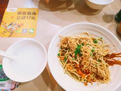 鸡丝热干面-德泓面馆(颐高店)