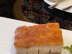 脆烧三层肉-北京四季酒店·采逸轩