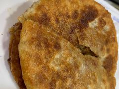 鲜牛肉馅饼-杨记小骨头羊杂馆(南五马路店)