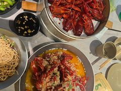 -巴厘龙虾·榜首油焖大虾(音乐学院·沿江酒馆店)