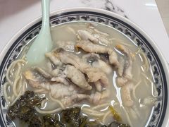 -明呈黄鱼面馆(斜土路店)