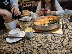 -黄记煌三汁焖锅(渝北金港国际店)