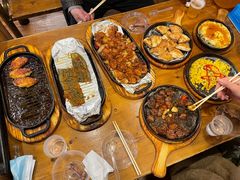 -老东镇啤酒屋海鲜加工·蒸汽海鲜·海鲜烧烤(台东店)