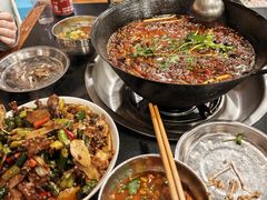 -鸿顺老铁锅美蛙鱼府(解放碑店)