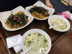 开洋葱油拌面-东泰祥生煎馆(陕西南路店)