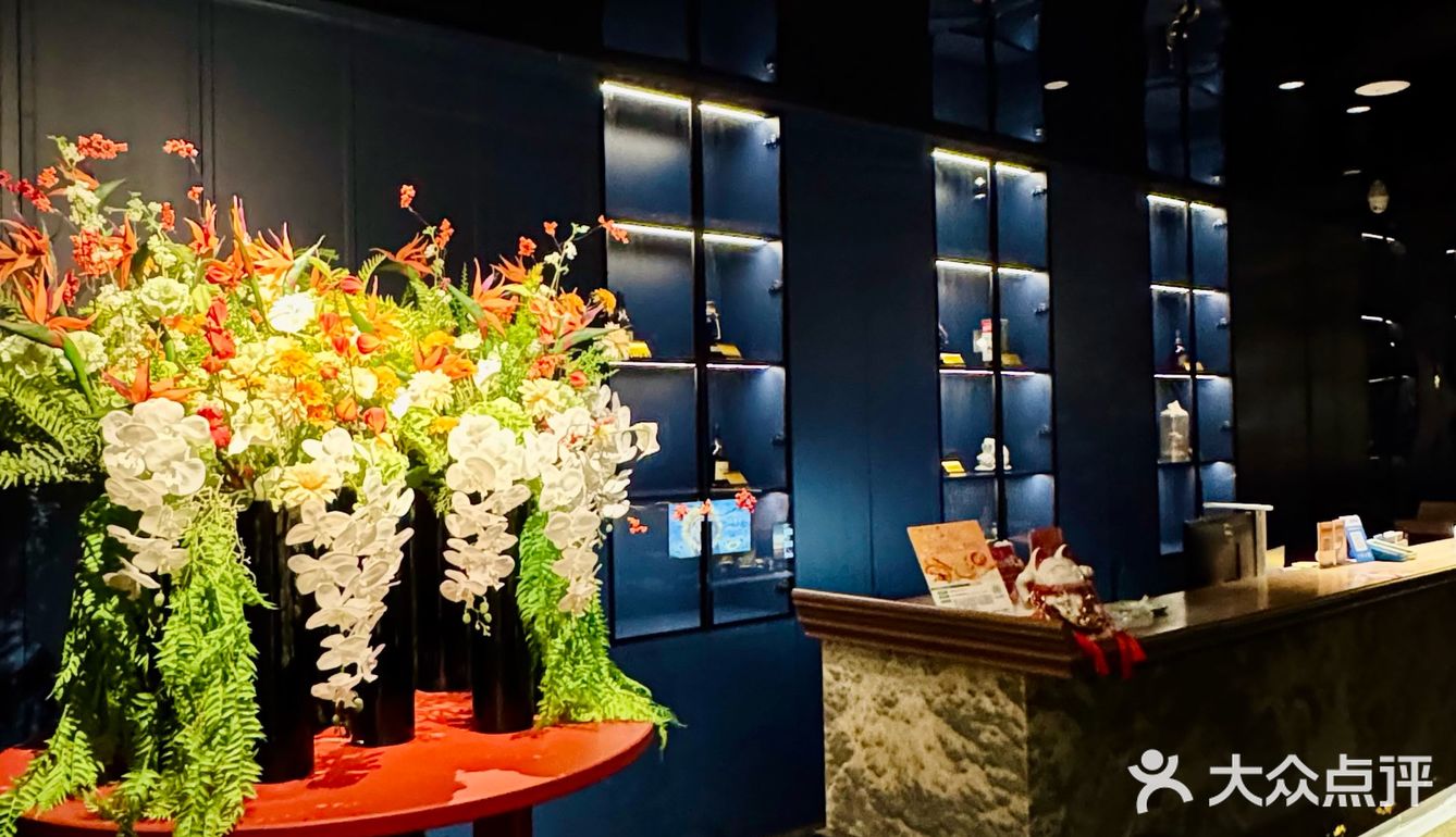 沉浸式的海派雅韵，美到不像话的艺术餐厅