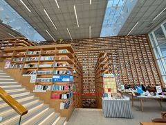 -朵云书院(滴水湖店)