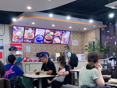 大堂-李先生牛肉面大王(北京站售票厅餐厅)
