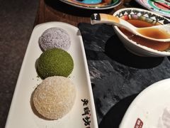 -老牌坊云南鱼豆花火锅(哈西万达店)