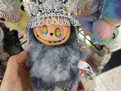 -义乌小商品批发市场(中国小商品城·篁园服装市场店)