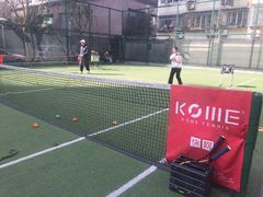 -快网网球俱乐部(长宁区金桥花园球场)