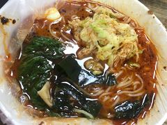 -二钢串叔麻辣烫(华龙大厦店)