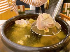 云南经典汽锅鸡-云海肴·汽锅鸡·云南菜(苏州中心店)