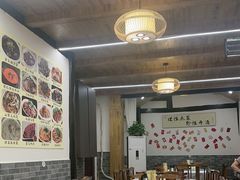 -华光驿站私房菜·黑金冠