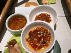 -越弥越南传统美食馆
