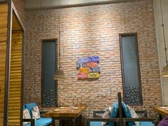 -苹果树下艺术餐厅(宋庄店)