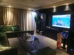 -微觅·潮HIGH轰趴馆(望京SOHO麒麟社店)