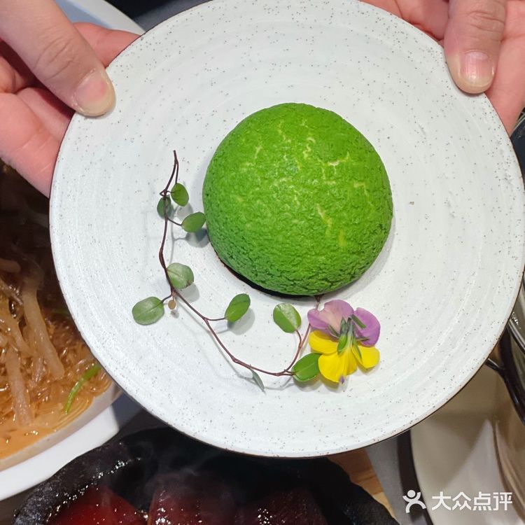 聚会去哪儿?新派江浙菜,玖邻轩走起…