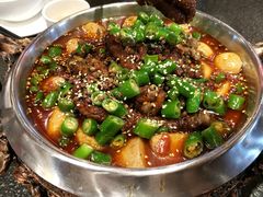 -万重锦·人文川菜馆(骡马市店)