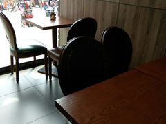 -红跑车蛋糕世界(清江路店)