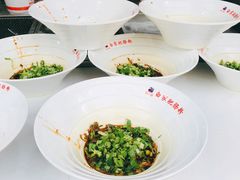 -钟方模白家肥肠粉(春熙店)