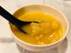 -鲜入围煮花胶鸡海鲜火锅