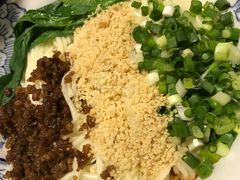 -张氏宽窄巷成都名小吃(茂业百货华强北店)