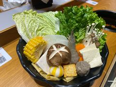 -呷哺呷哺 黄金牧场 (新中关购物中心店)