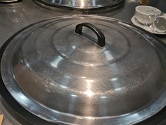 -屯老二农家铁锅炖·行业领军者(梅江店)