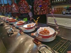 -腾阁自助餐厅(朝林广场店)