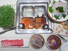 -海底捞火锅(巴黎春天浦建店)