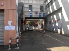 -七宝蔬菜农副产品综合交易市场-停车场