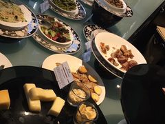 -唐拉雅秀酒店-西锦汇空中BBQ·思创餐厅